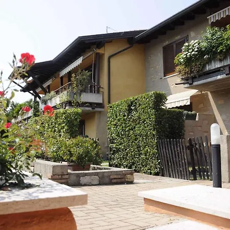 Apartment In - Gardasee 40839
